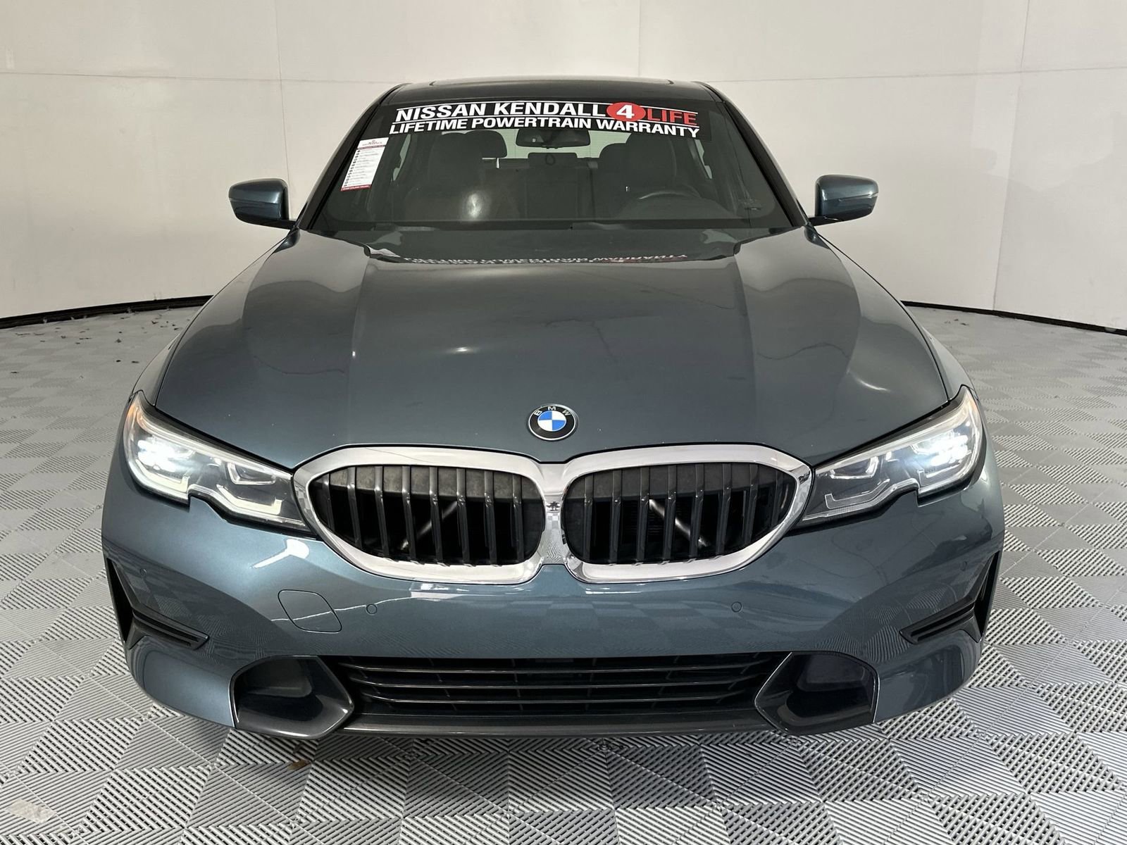 Used 2021 BMW 330i Sedan w/ Convenience Package RWD image 7