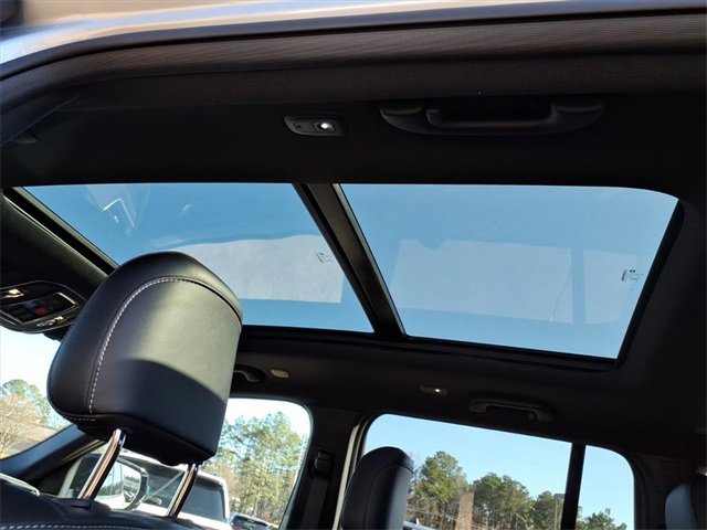 New 2025 Jeep Grand Cherokee Limited image 8