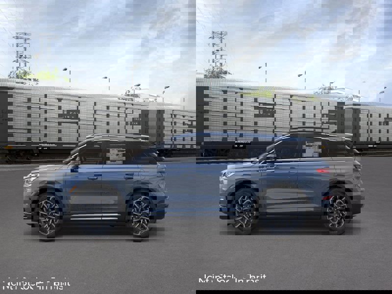 New 2026 Lincoln Corsair Reserve image 25