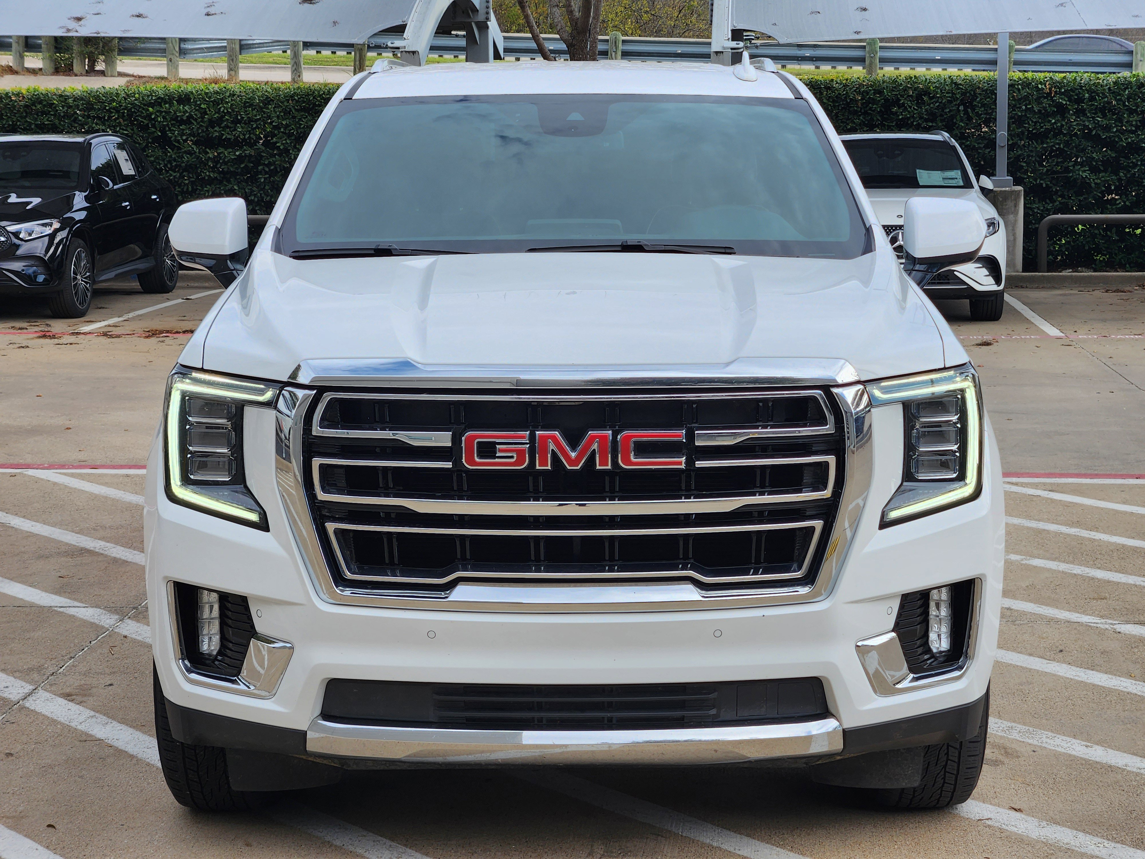 Used 2024 GMC Yukon XL SLT image 5