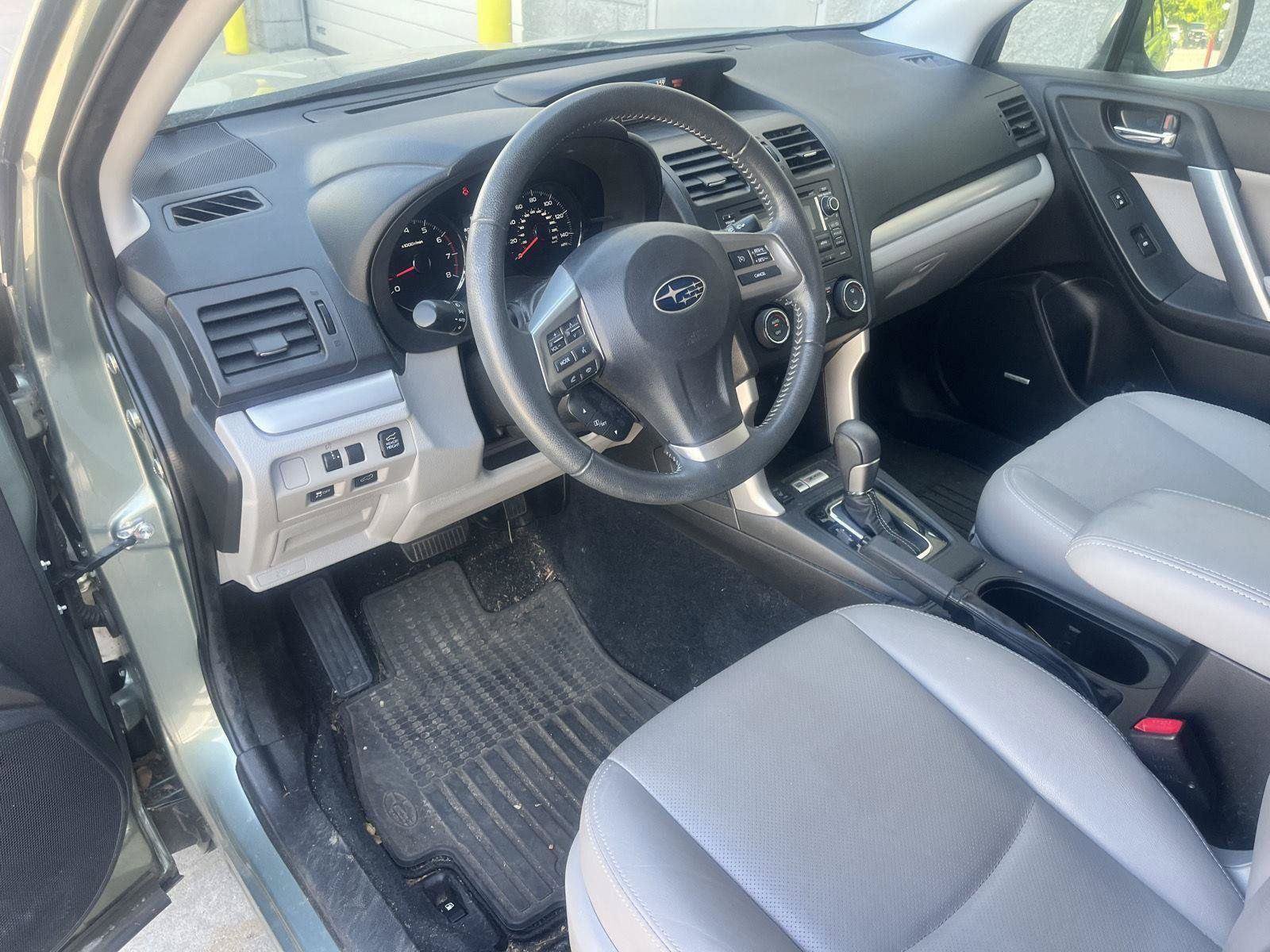 Used 2015 Subaru Forester 2.5i Touring w/ Popular Package #2 AWD/4WD image 11