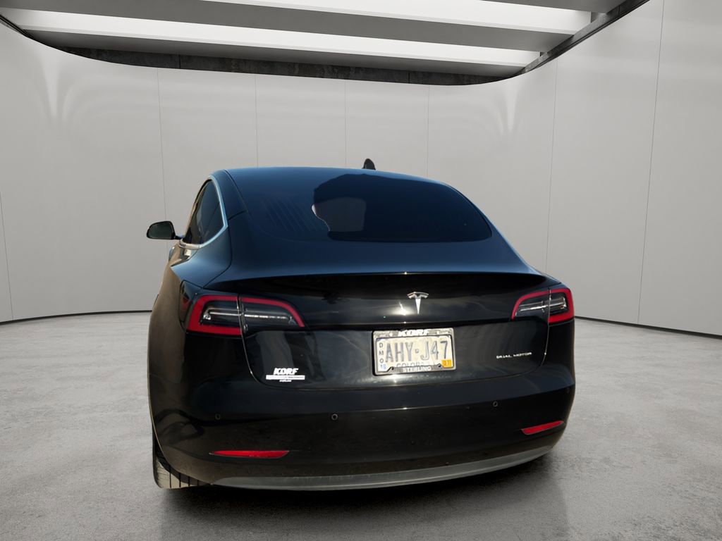 Used 2018 Tesla Model 3 Long Range image 4