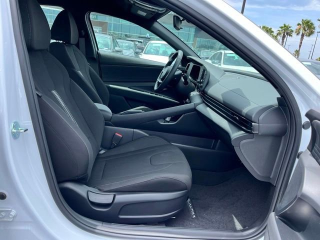 New 2026 Hyundai Elantra Sport w/ Cargo Package FWD image 22