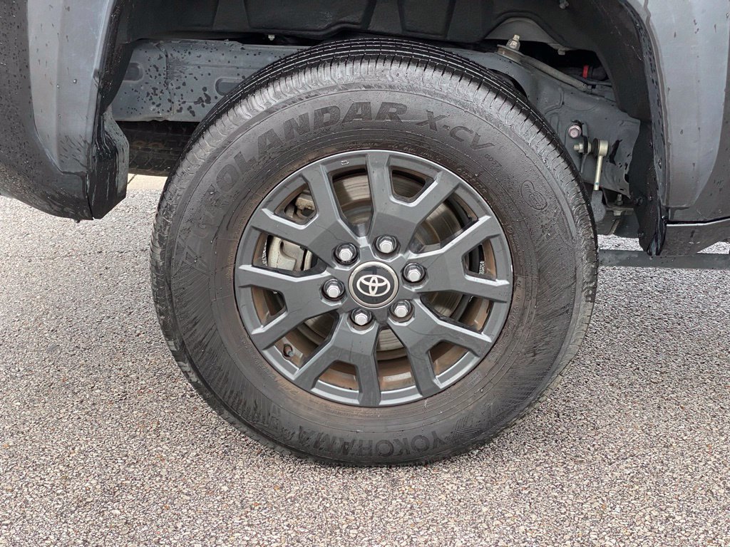 Used 2025 Toyota 4Runner SR5 RWD image 10