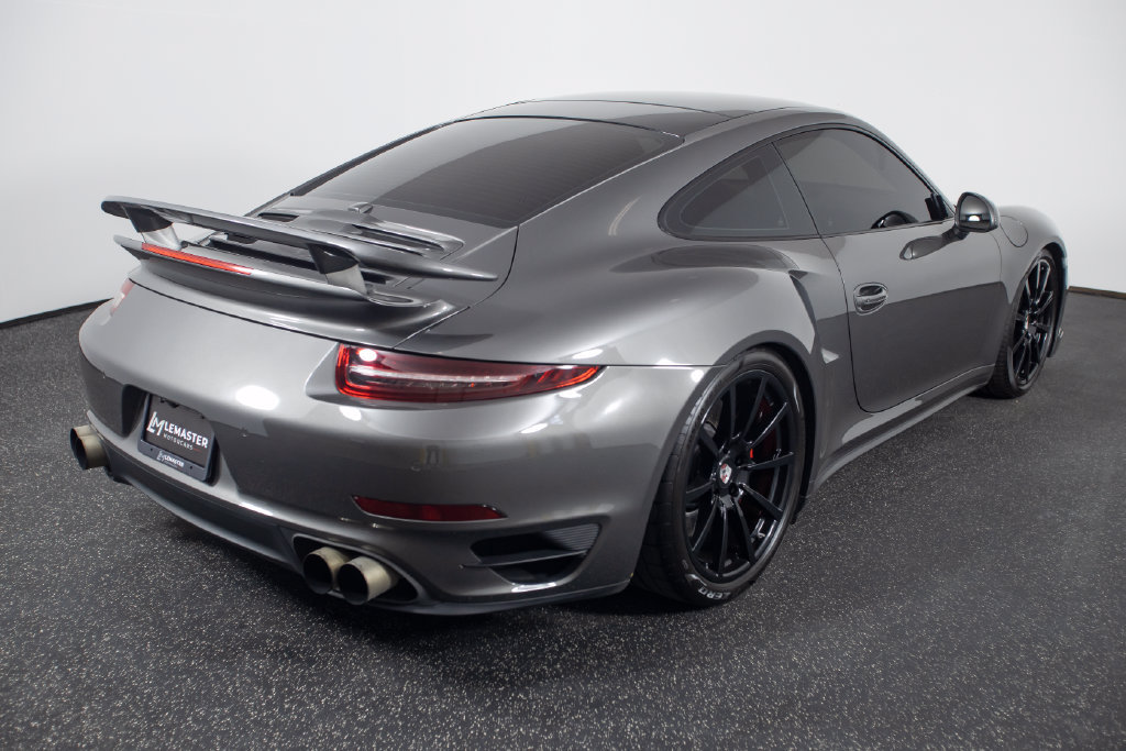 Used 2014 Porsche 911 Turbo w/ Carbon Interior Package AWD/4WD image 10