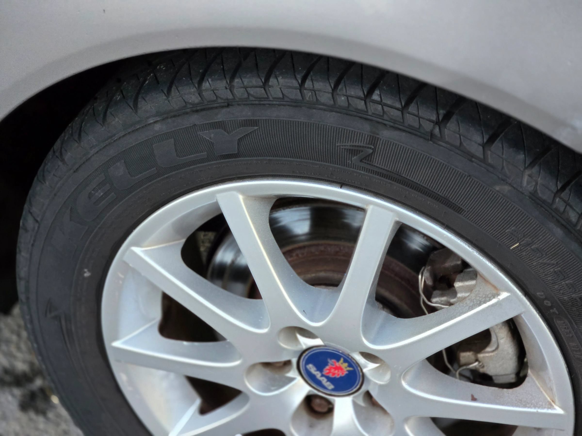 Used 2003 Saab 9-3 Arc FWD image 8