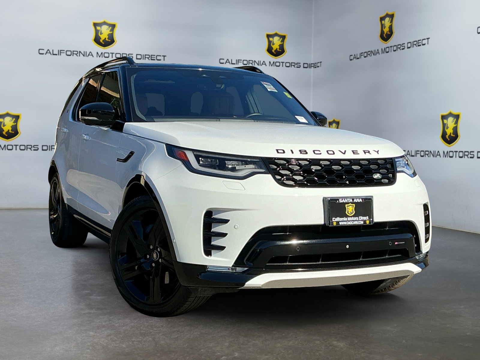 Used 2023 Land Rover Discovery HSE R-Dynamic image 3