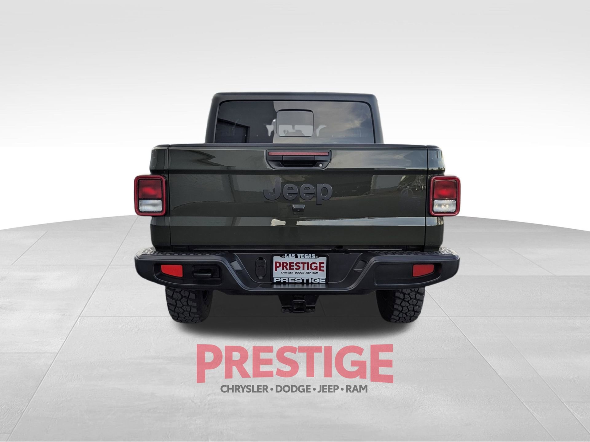 Used 2023 Jeep Gladiator Willys image 11