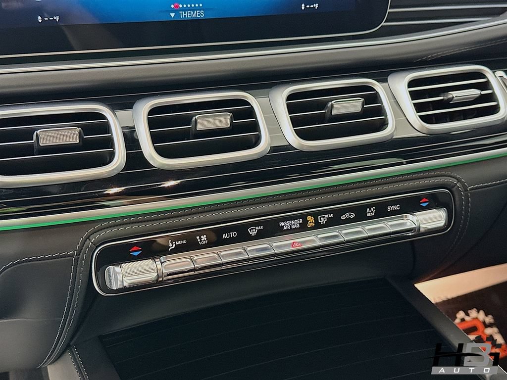 Used 2023 Mercedes-Benz Maybach GLS 600 4MATIC image 13
