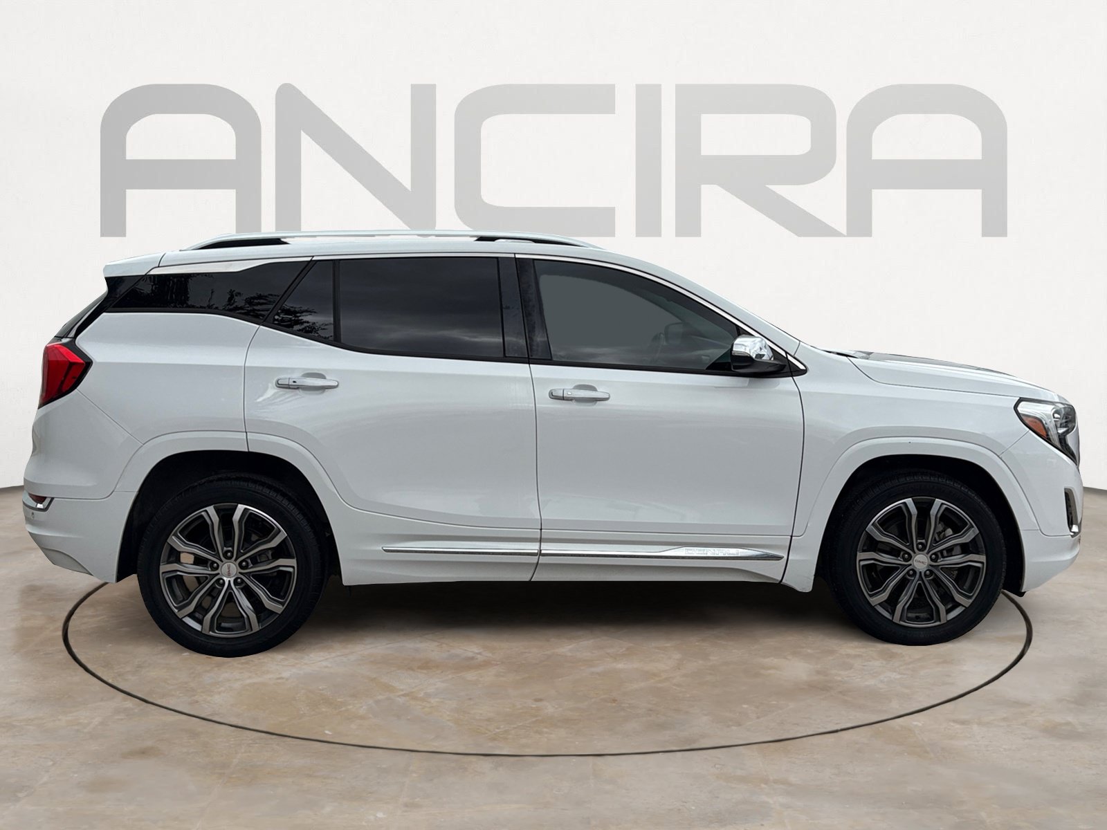 Used 2019 GMC Terrain Denali FWD image 11