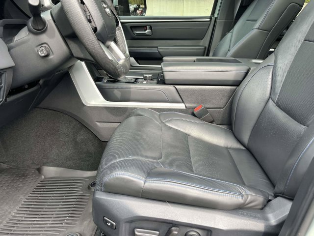 Used 2024 Toyota Tundra Platinum w/ TRD Off-Road Package AWD/4WD image 16