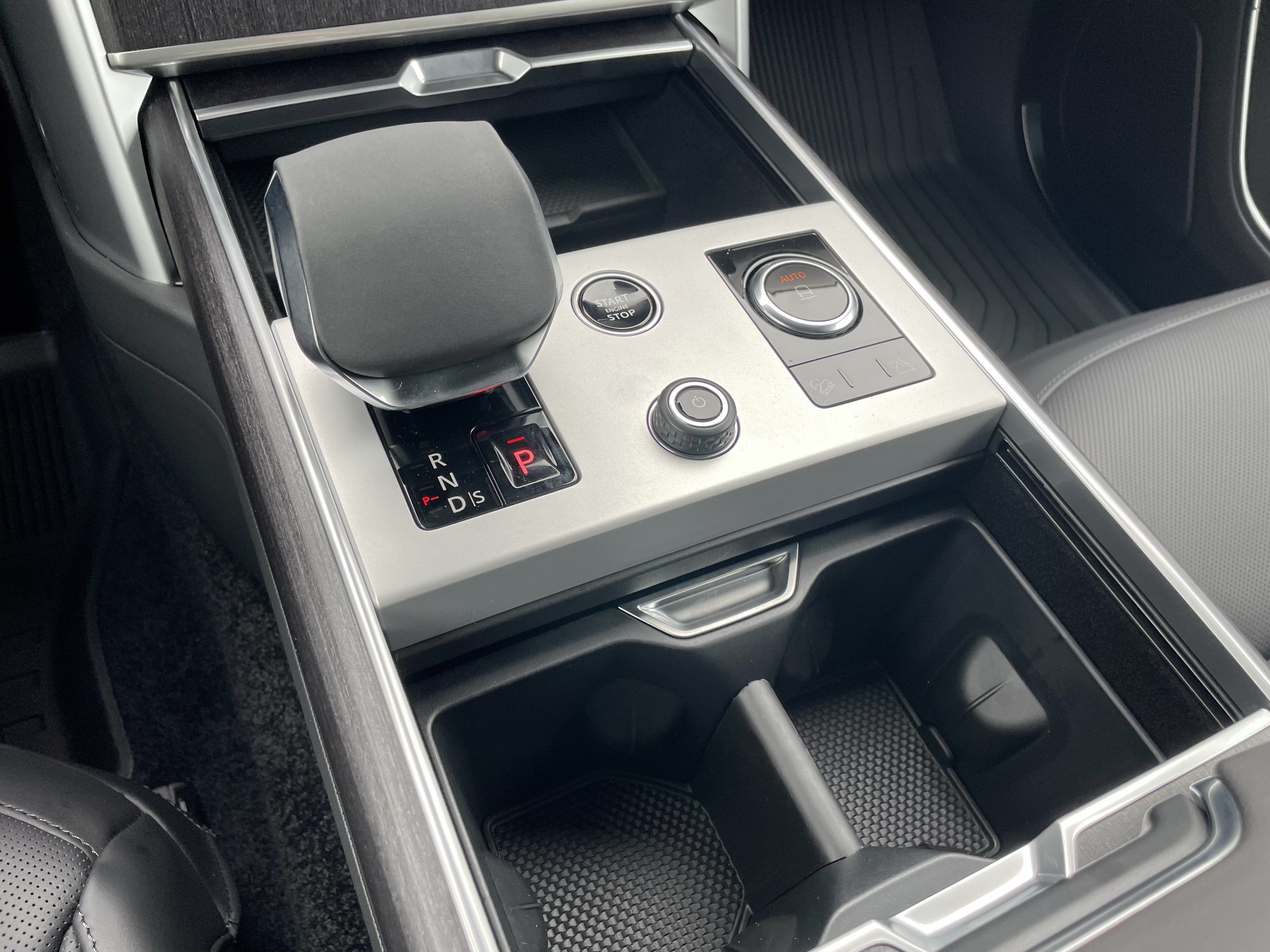 New 2027 Land Rover Range Rover SE AWD/4WD image 20