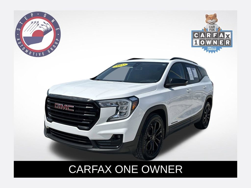 Used 2022 GMC Terrain SLT w/ Elevation Edition FWD image 1