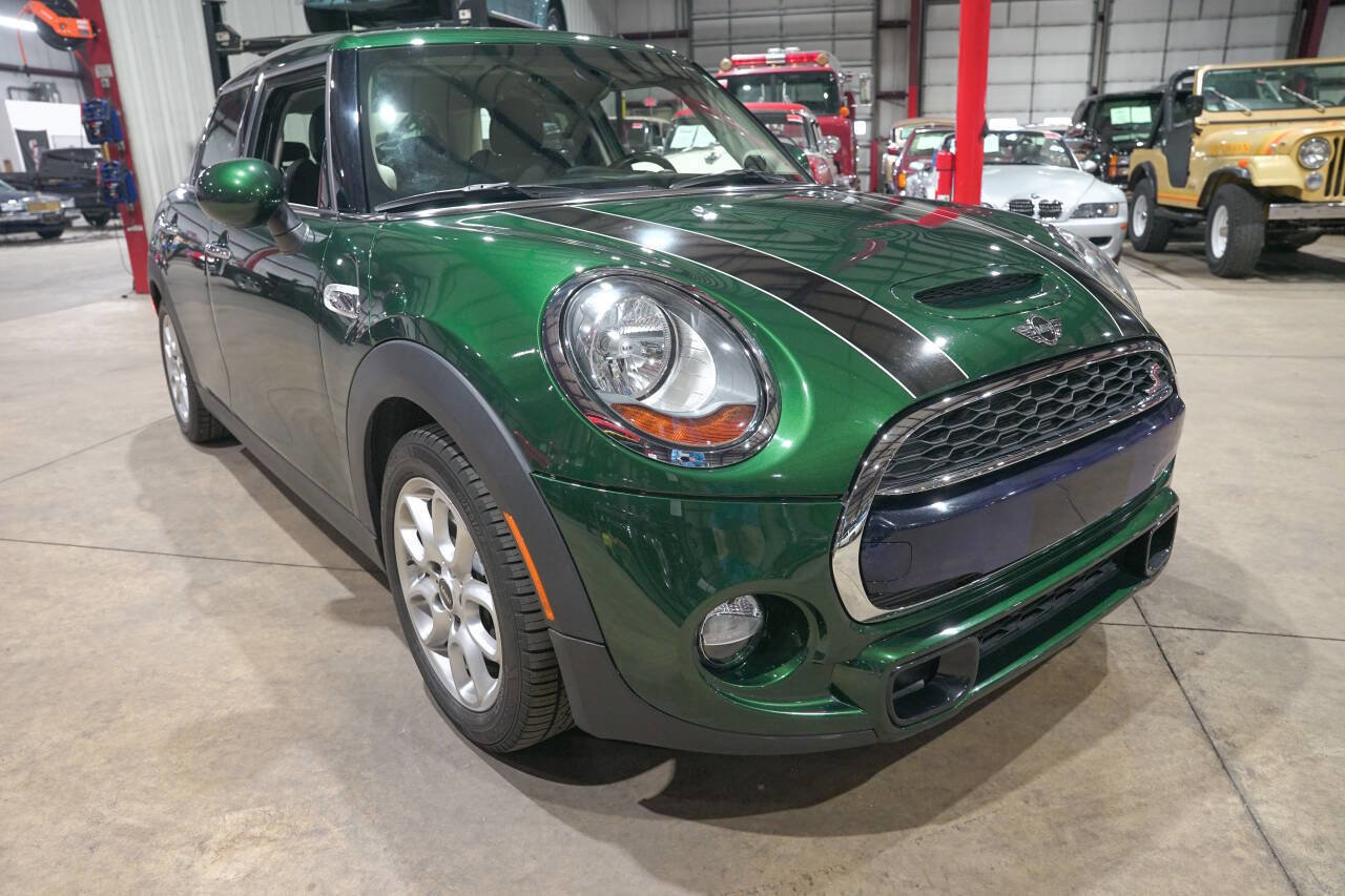 Used 2015 MINI Cooper S image 12