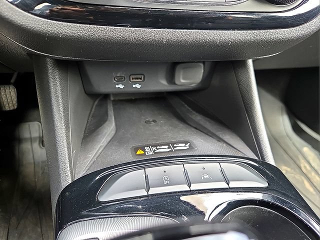 Used 2025 Buick Envista Sport Touring w/ Convenience I Package FWD image 20
