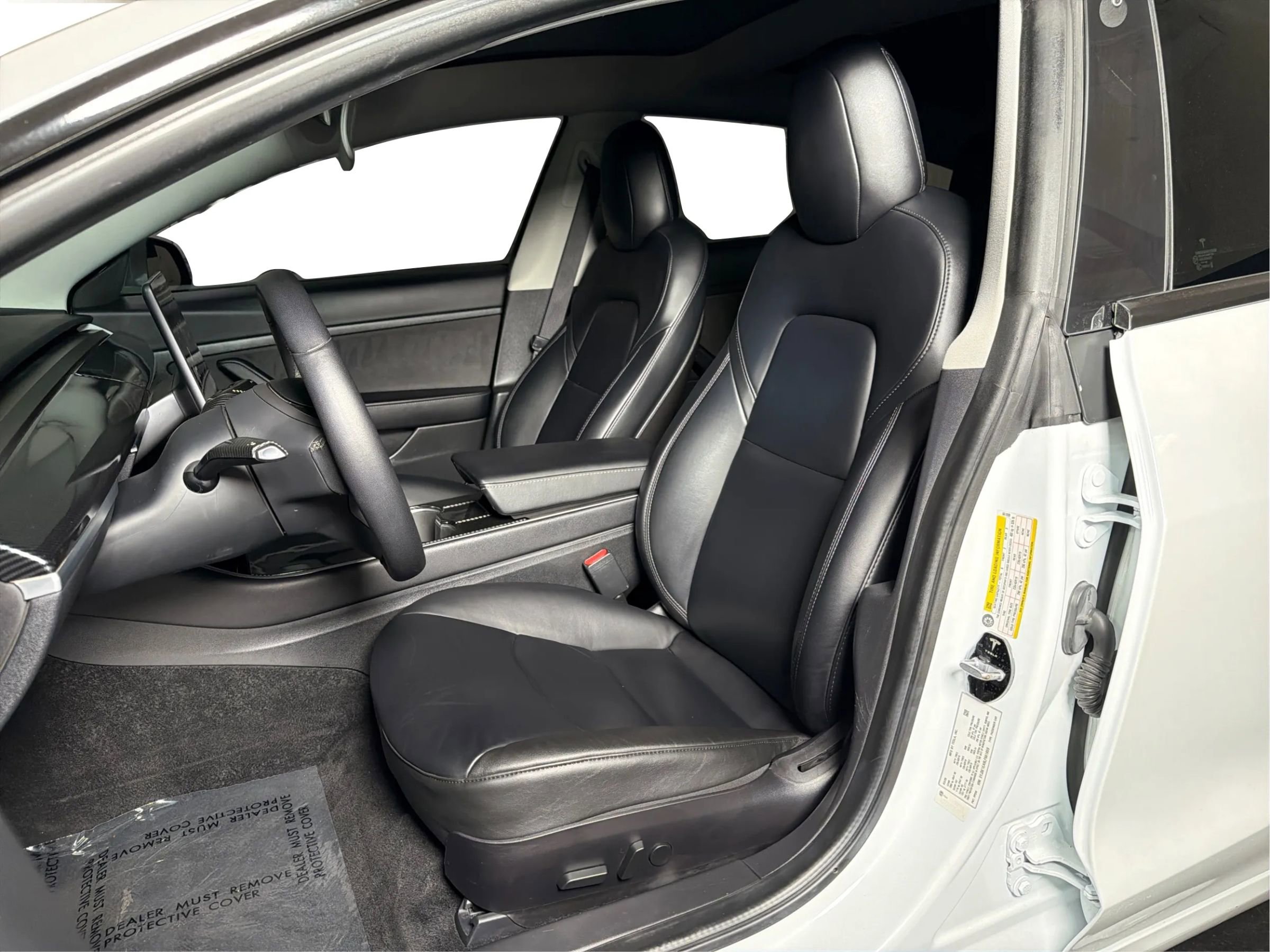 Used 2020 Tesla Model 3 Standard Range Plus RWD image 9