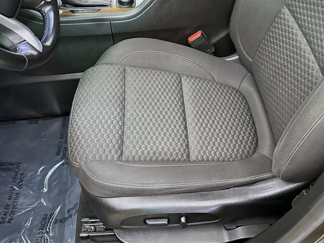 Used 2019 GMC Acadia SLE FWD image 18