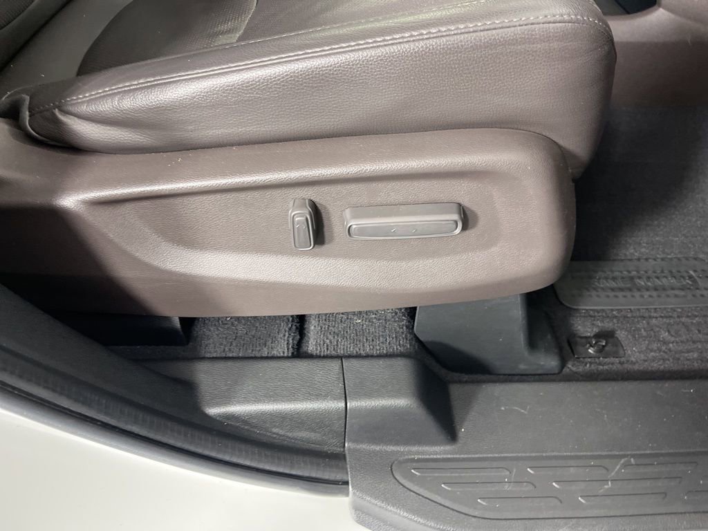 Used 2020 Honda Odyssey Elite image 9