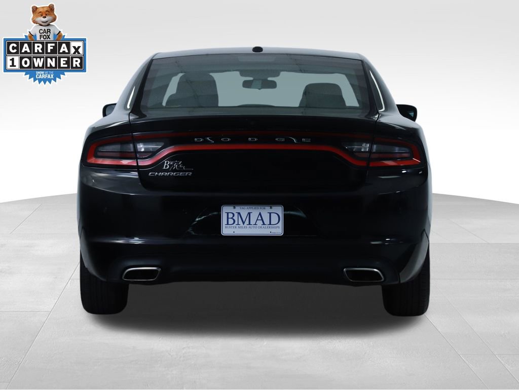 Used 2022 Dodge Charger SXT image 11
