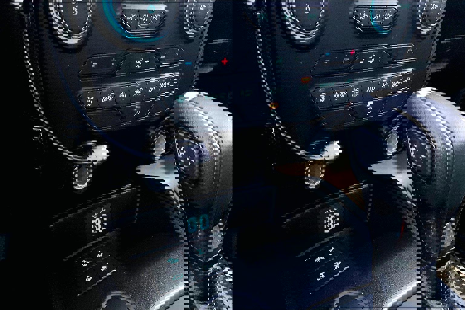 Used 2023 Ford Ranger XLT w/ Equipment Group 301A Mid image 32