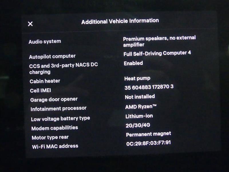 Used 2024 Tesla Model Y 2WD image 10