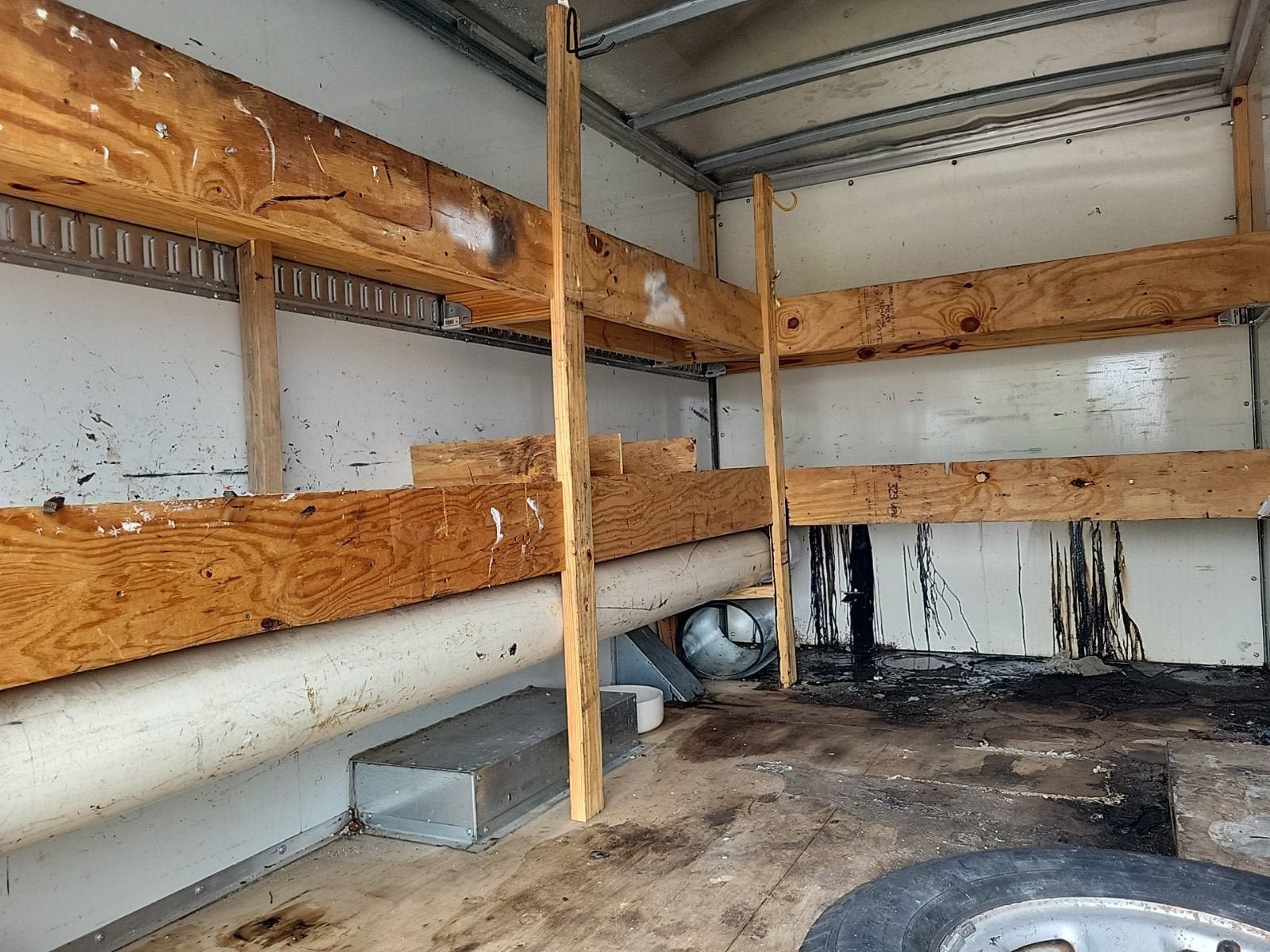 Used 2023 GMC Savana 3500 w/ Power Convenience Package RWD image 9