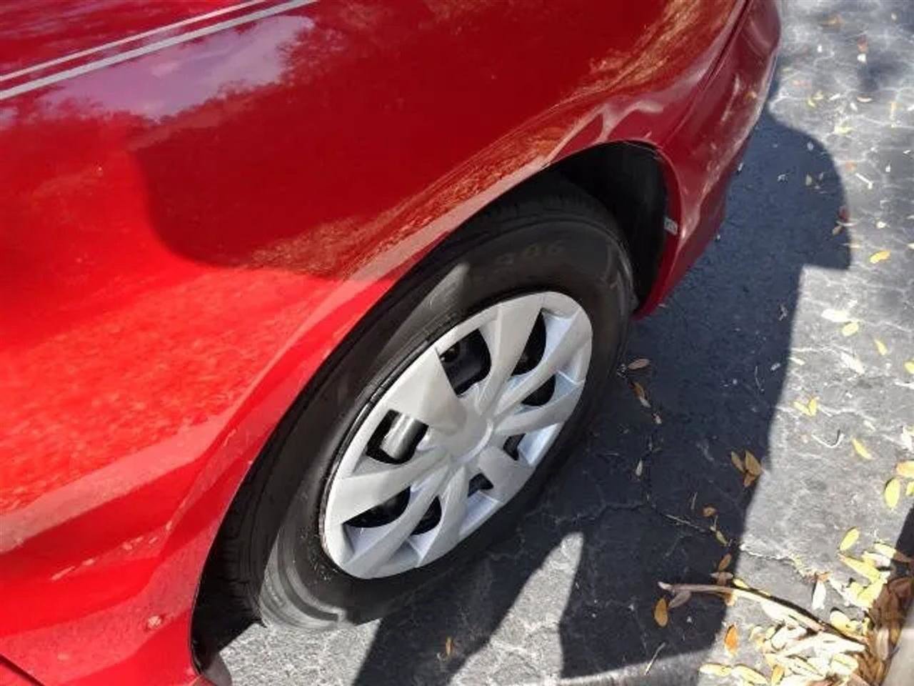 Used 2013 Toyota Corolla L image 24