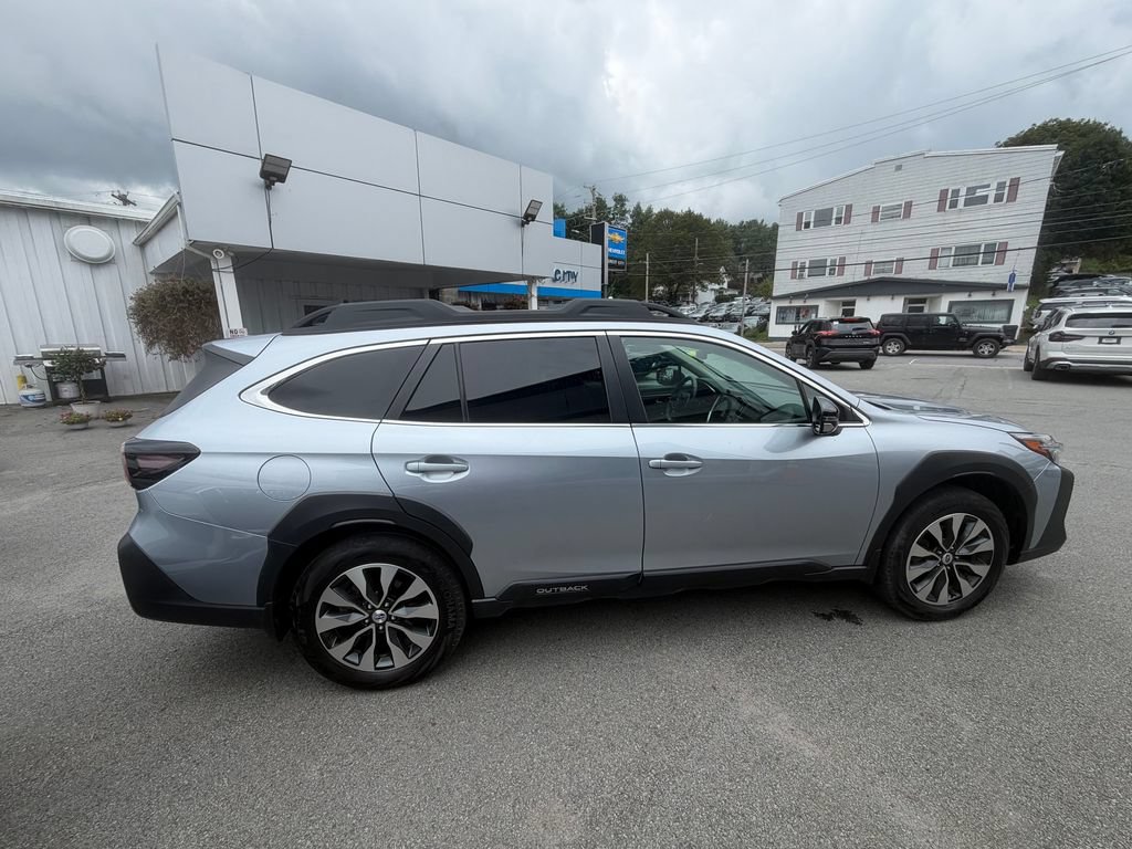 Used 2024 Subaru Outback Limited XT AWD/4WD image 6