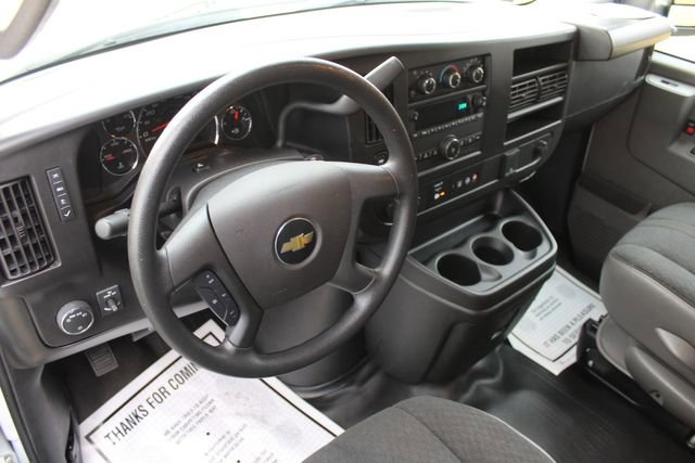 Used 2022 Chevrolet Express 2500 w/ Driver Convenience Package image 15