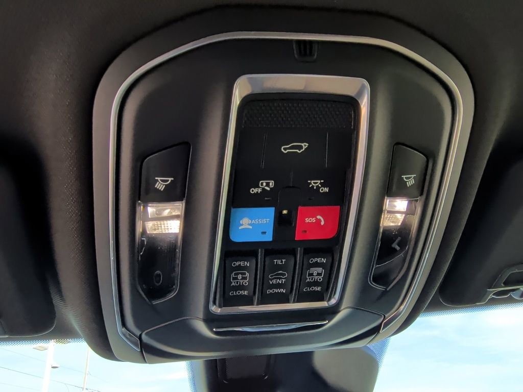 New 2025 Jeep Grand Cherokee Summit image 23