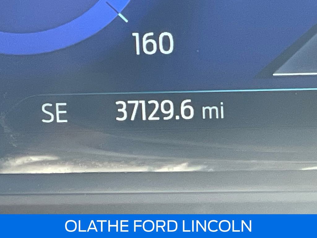 Used 2022 Ford Escape Titanium image 19