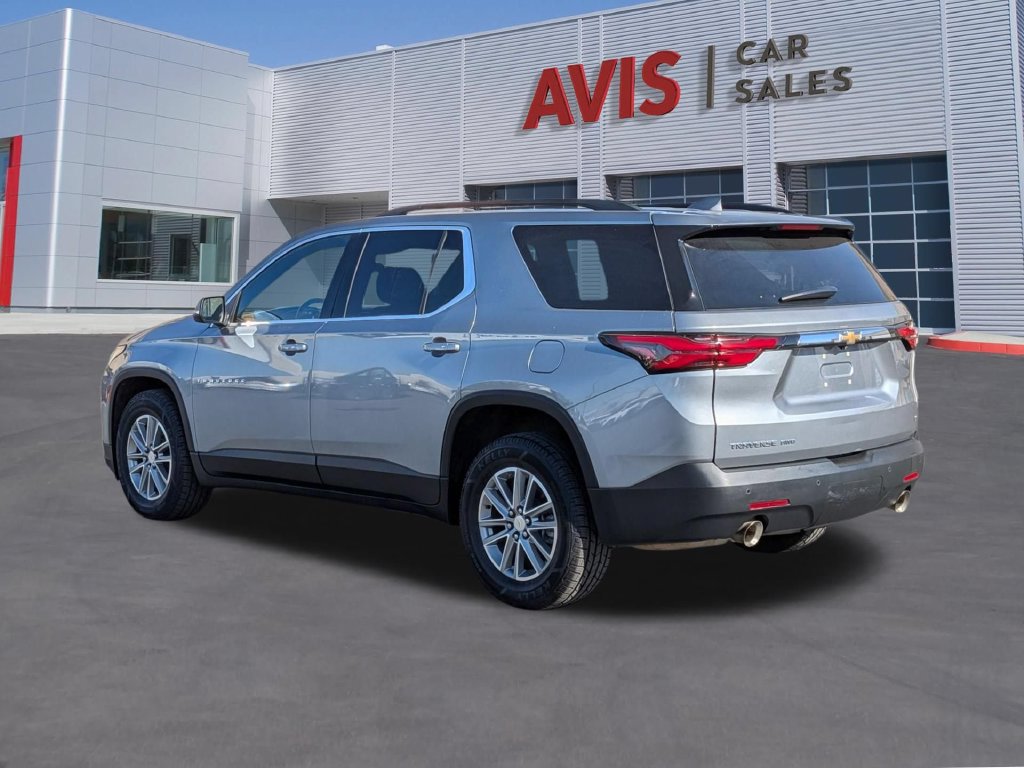 Used 2023 Chevrolet Traverse LT AWD/4WD image 9