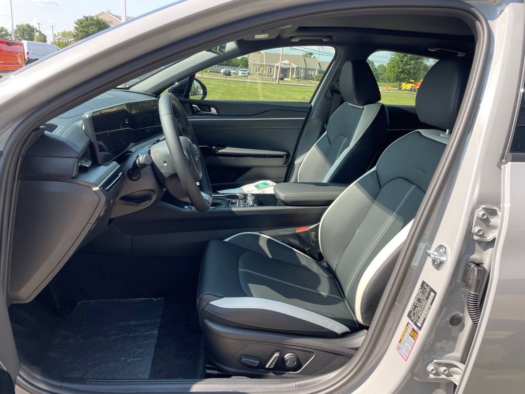 New 2026 Kia K5 GT-Line w/ GT-Line Premium Package AWD/4WD image 8