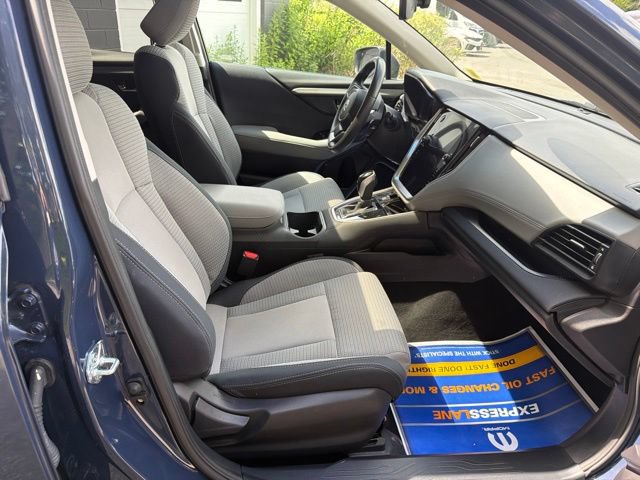 Used 2024 Subaru Outback Premium AWD/4WD image 11