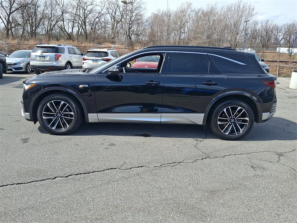 Used 2024 Acura ZDX A-Spec image 9