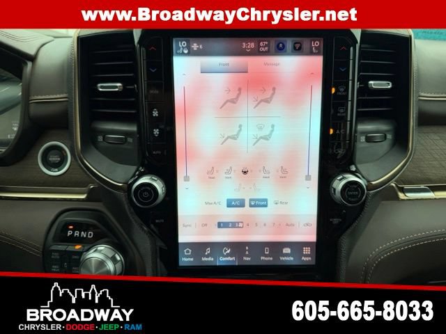 Used 2025 RAM 1500 Limited w/ Trailer Tow Group AWD/4WD image 19