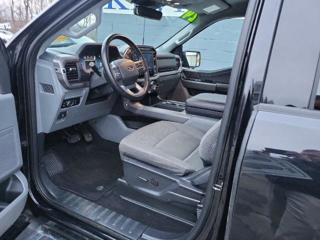 Used 2024 Ford F150 XLT w/ Mobile Office Package image 10