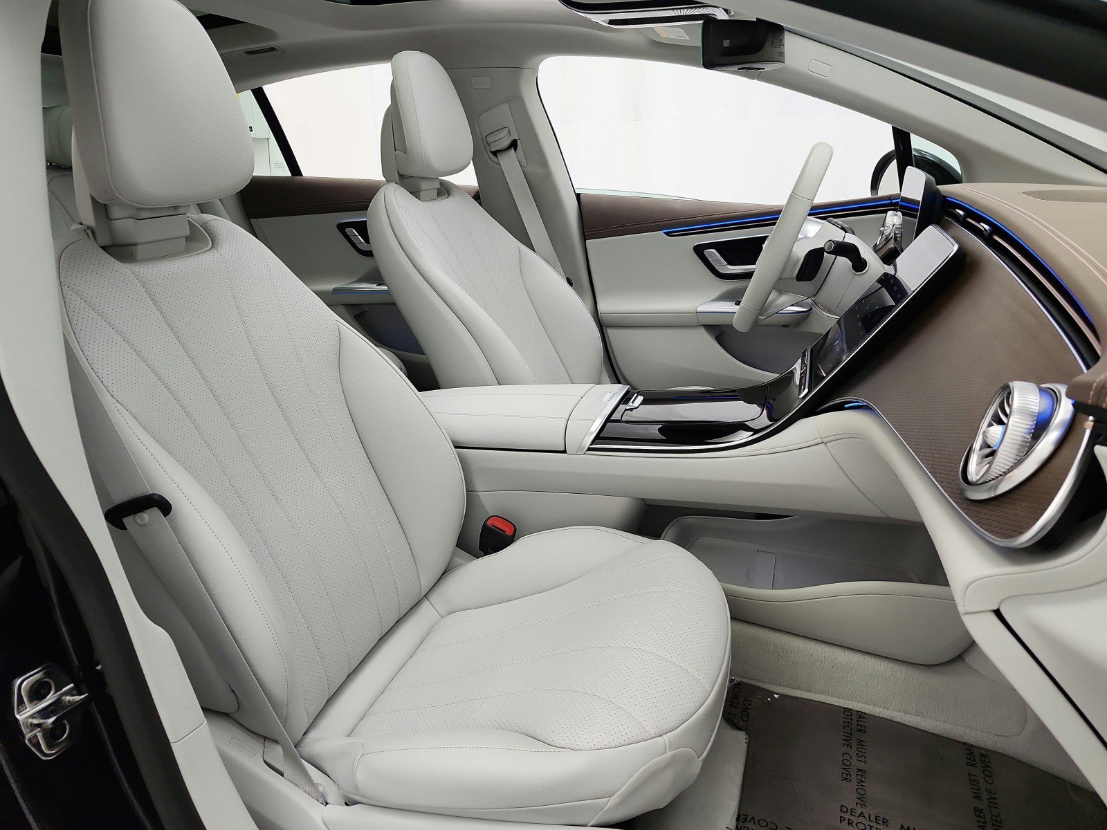 Used 2023 Mercedes-Benz EQE 350+ Sedan image 19