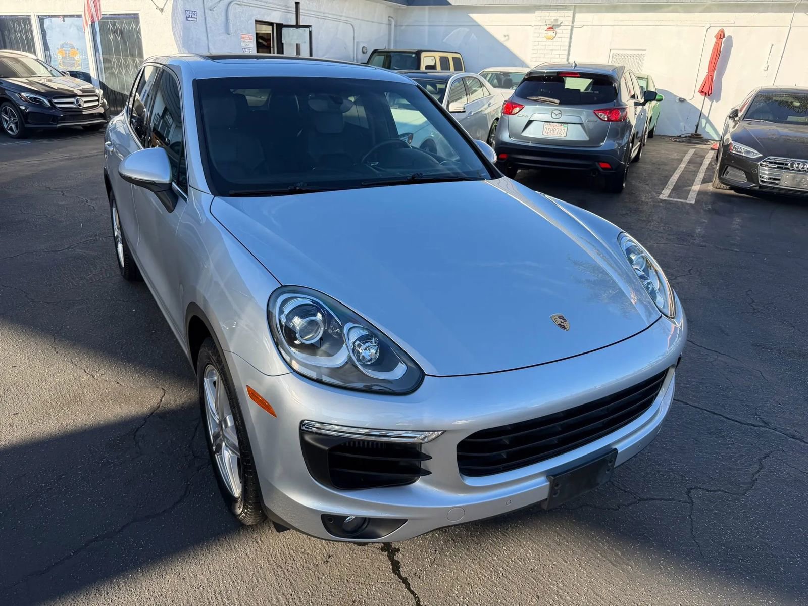 Used 2016 Porsche Cayenne S image 12