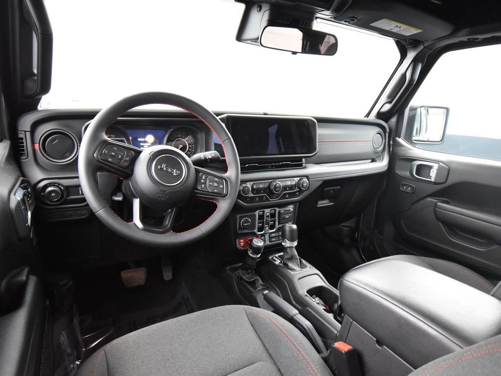 Used 2024 Jeep Wrangler Unlimited Rubicon w/ Convenience Group image 10