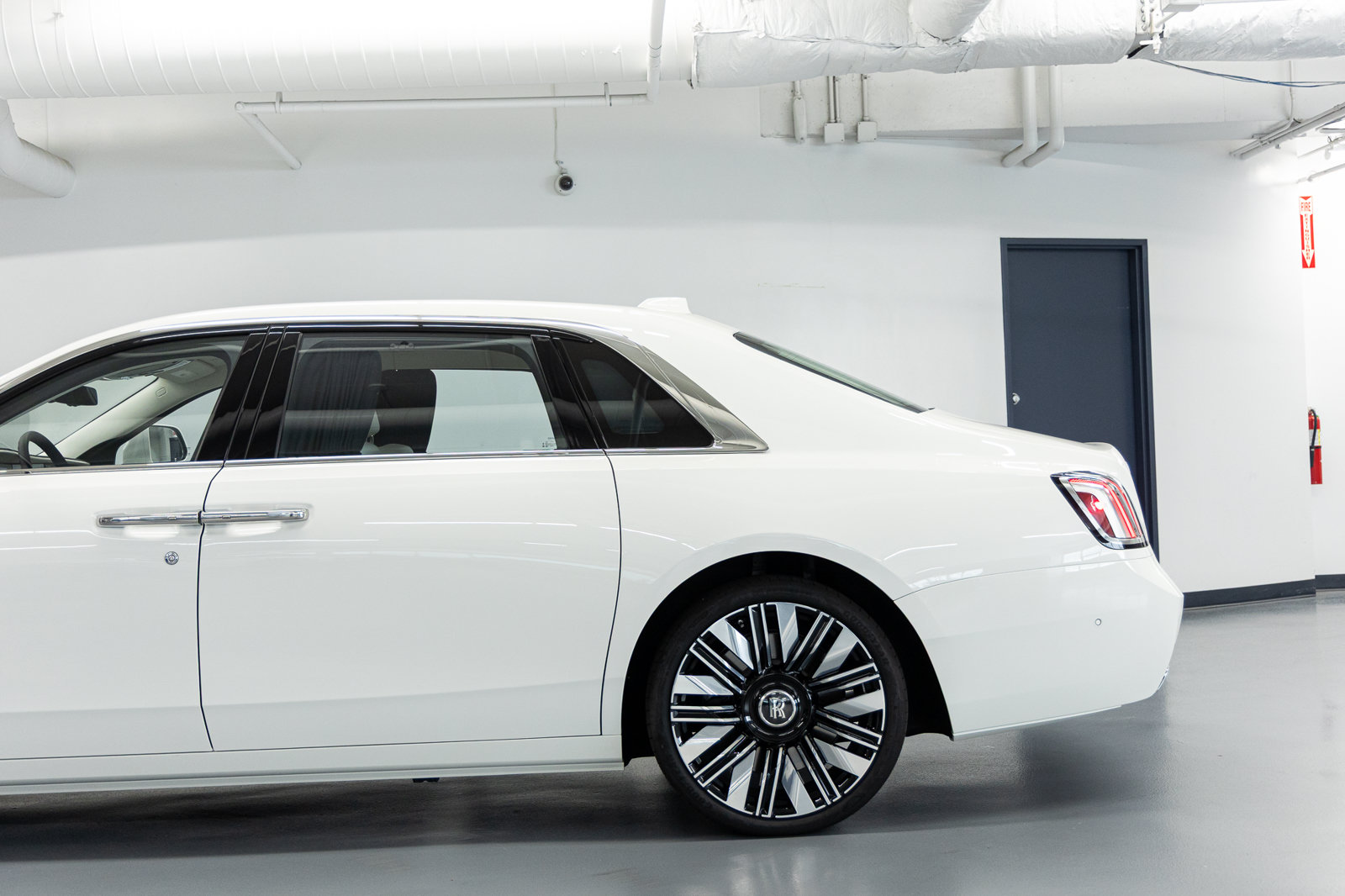 New 2027 Rolls-Royce Ghost Extended Wheelbase AWD/4WD image 22