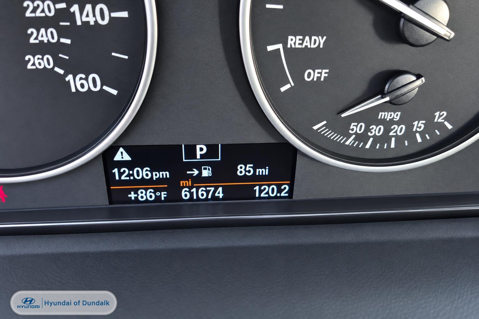 Used 2017 BMW 320i Sedan RWD image 11