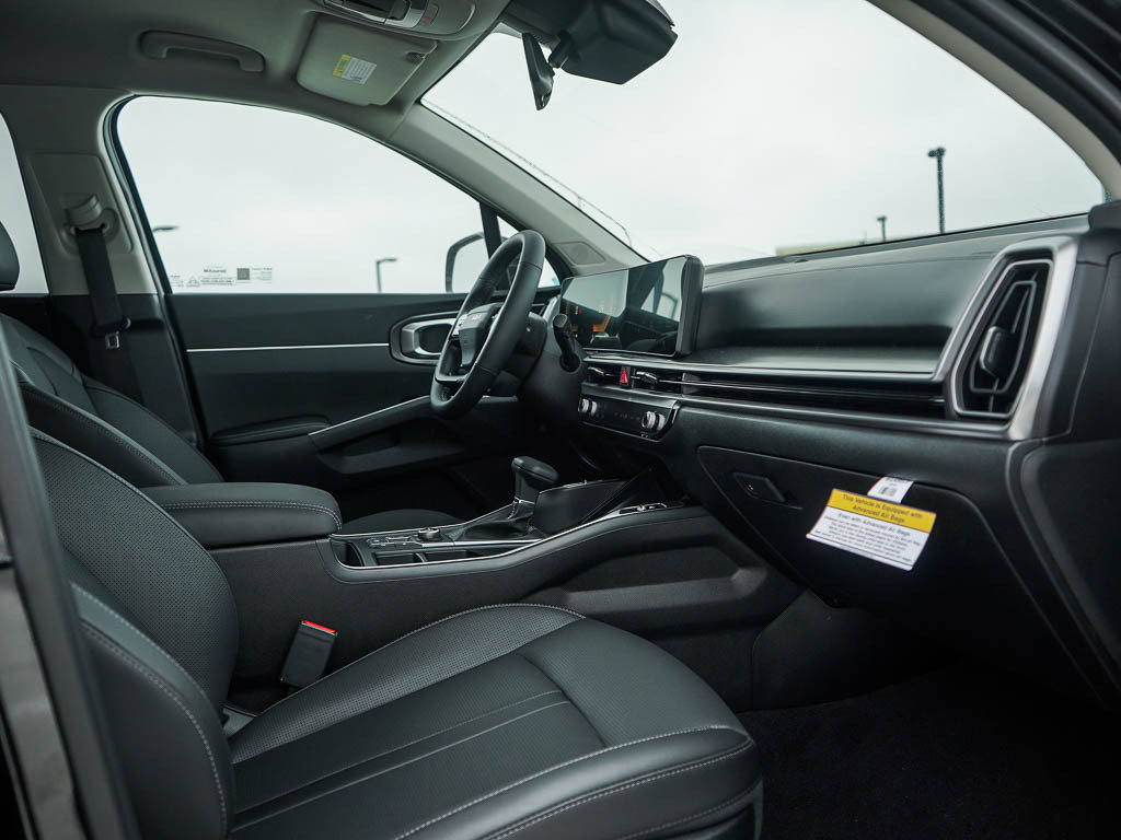 New 2026 Kia Sorento S AWD/4WD image 10