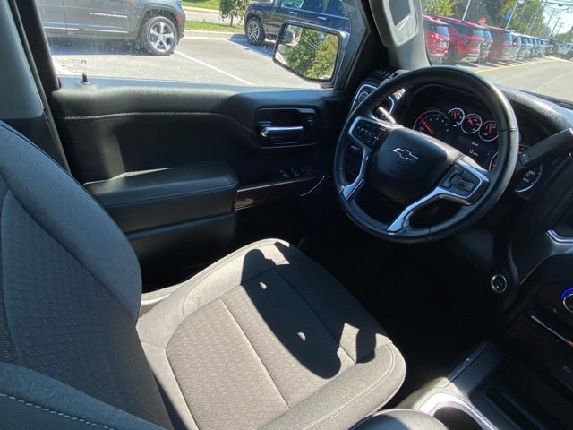 Used 2022 Chevrolet Silverado 1500 LT Trail Boss w/ Bed Protection Package AWD/4WD image 26