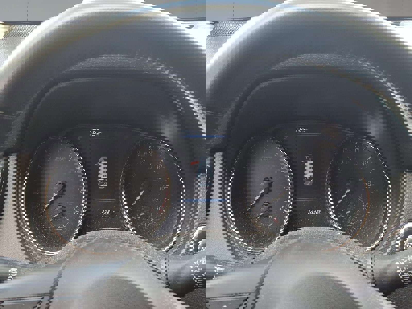 Used 2019 Nissan Rogue SV w/ Premium Package image 10