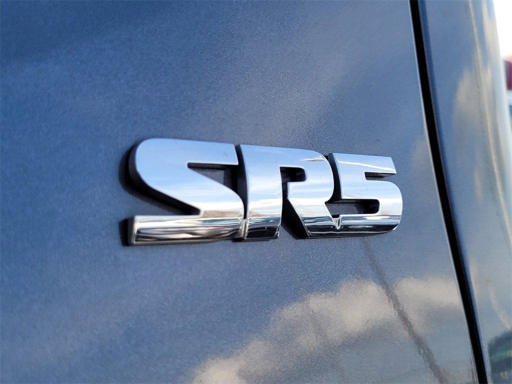 Certified 2022 Toyota Tacoma SR5 image 5