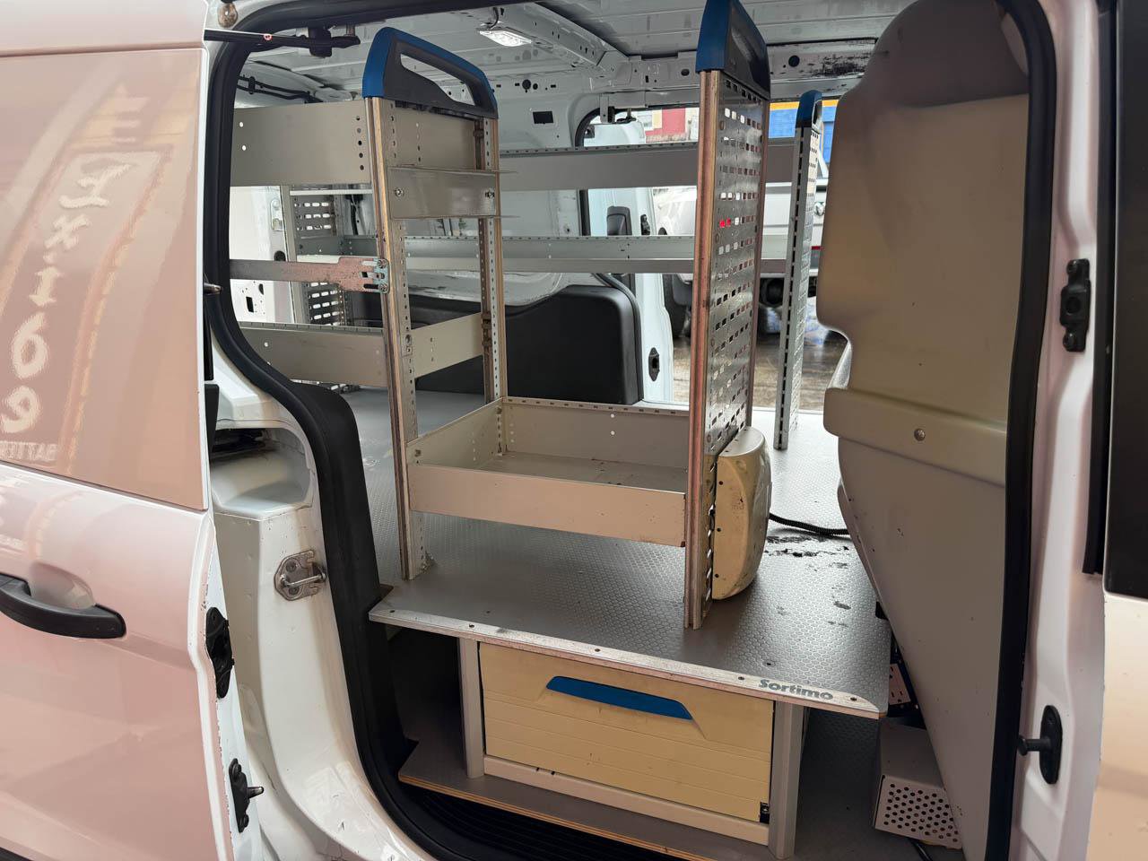 Used 2014 Ford Transit Connect XL image 22