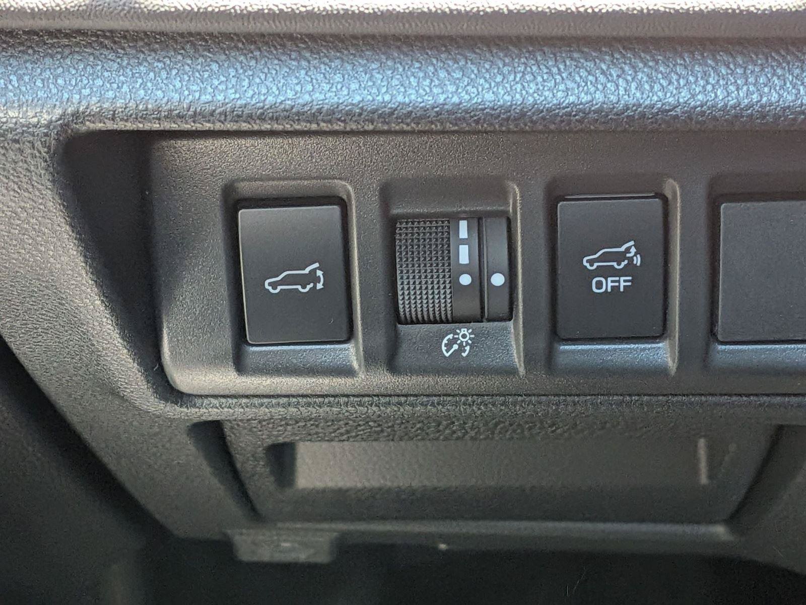 Certified 2025 Subaru Outback Limited AWD/4WD image 57