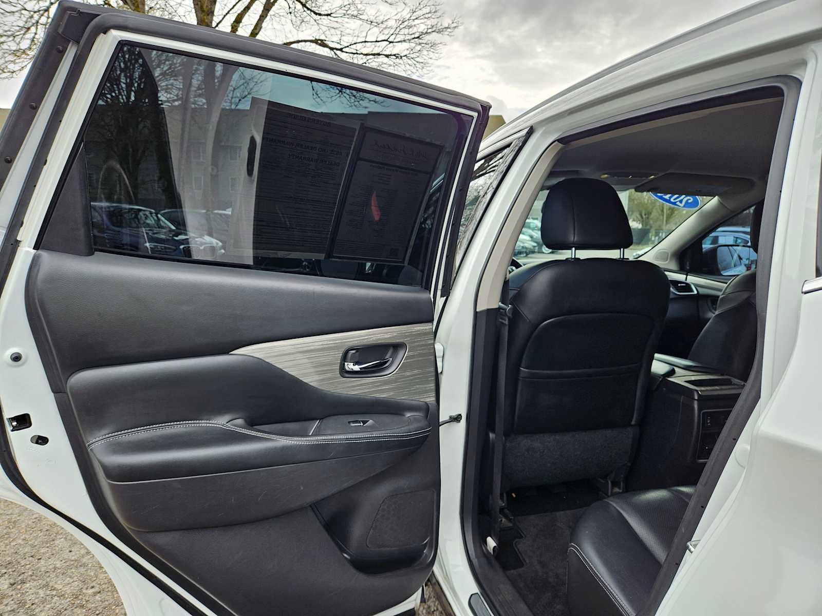 Used 2016 Nissan Murano Platinum image 19