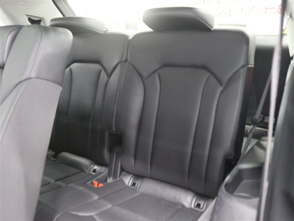Used 2019 Audi Q7 2.0T Premium w/ Convenience Package AWD/4WD image 18